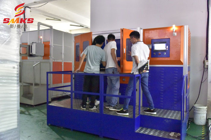 <a href='http://herolay.com' target='_blank'><u>内孔抛光</u></a>
