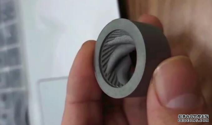 3D打印不规则<a href='http://herolay.com' target='_blank'><u>内孔抛光</u></a>